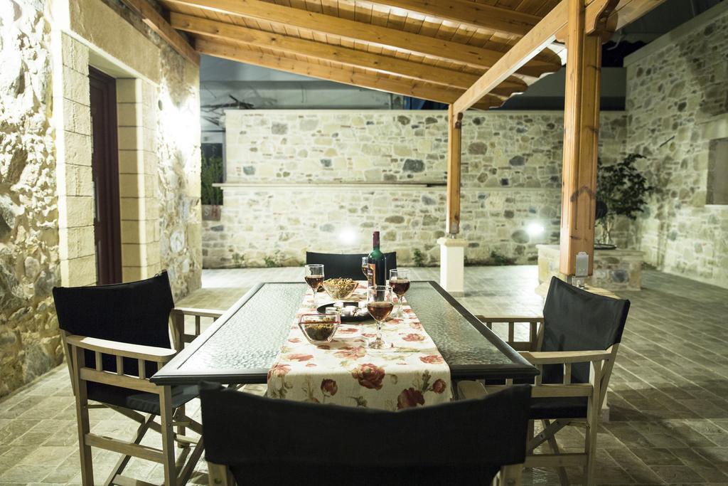 Private Sapphiros Villa Kissamos Bagian luar foto