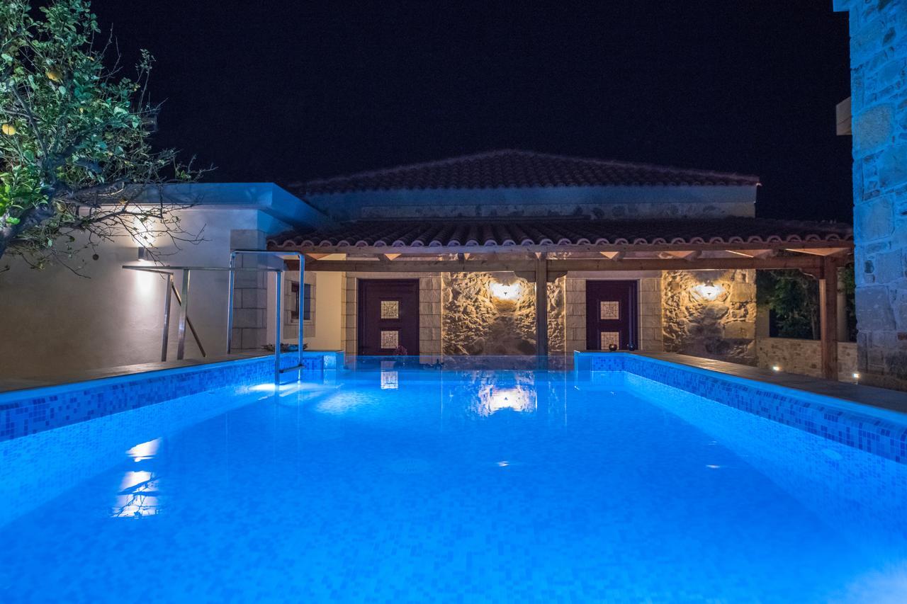 Private Sapphiros Villa Kissamos Bagian luar foto